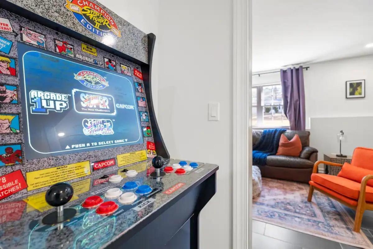 סנלוויל Outdoor Projector, Arcade, Fire Pit, 2 Car Garage, 2 Living Rooms מראה חיצוני תמונה